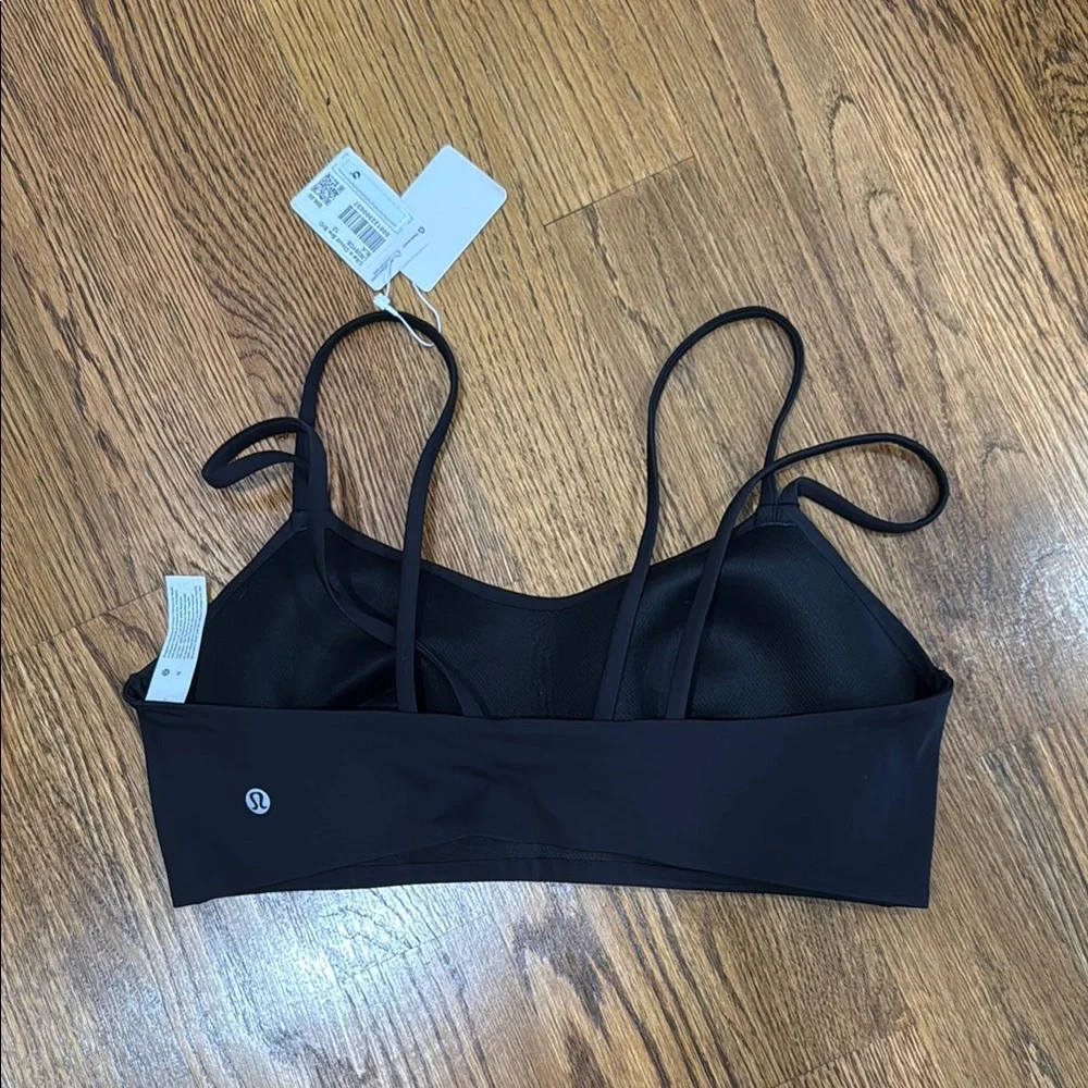 Lululemon Women's Black Like a Cloud Bra B/C - Picture 2 of 4